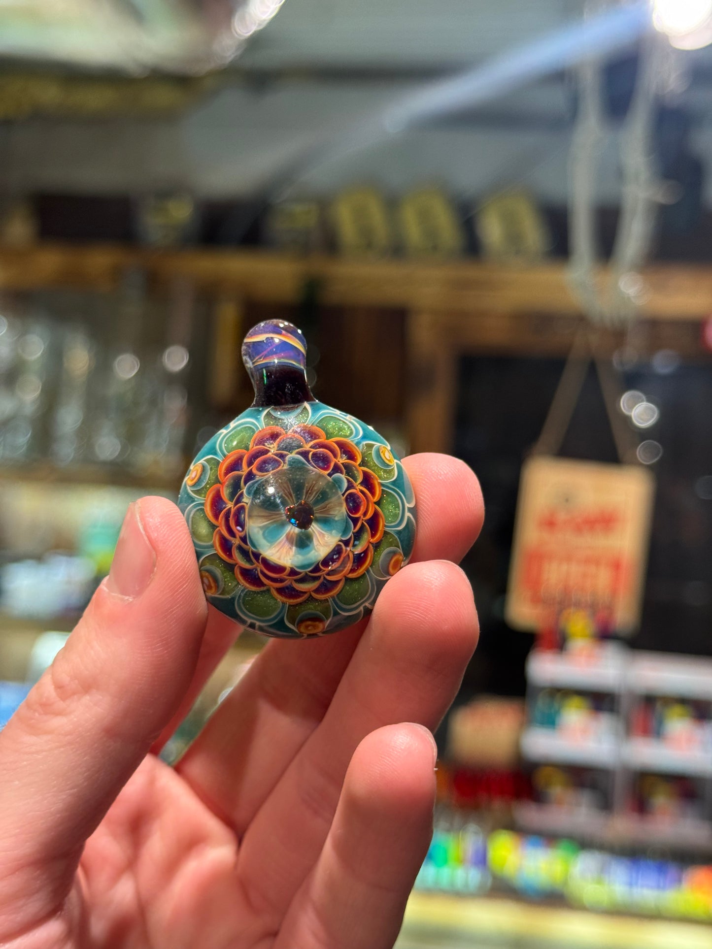 Retro Vibe Dotstack Pendant - Jujuglass