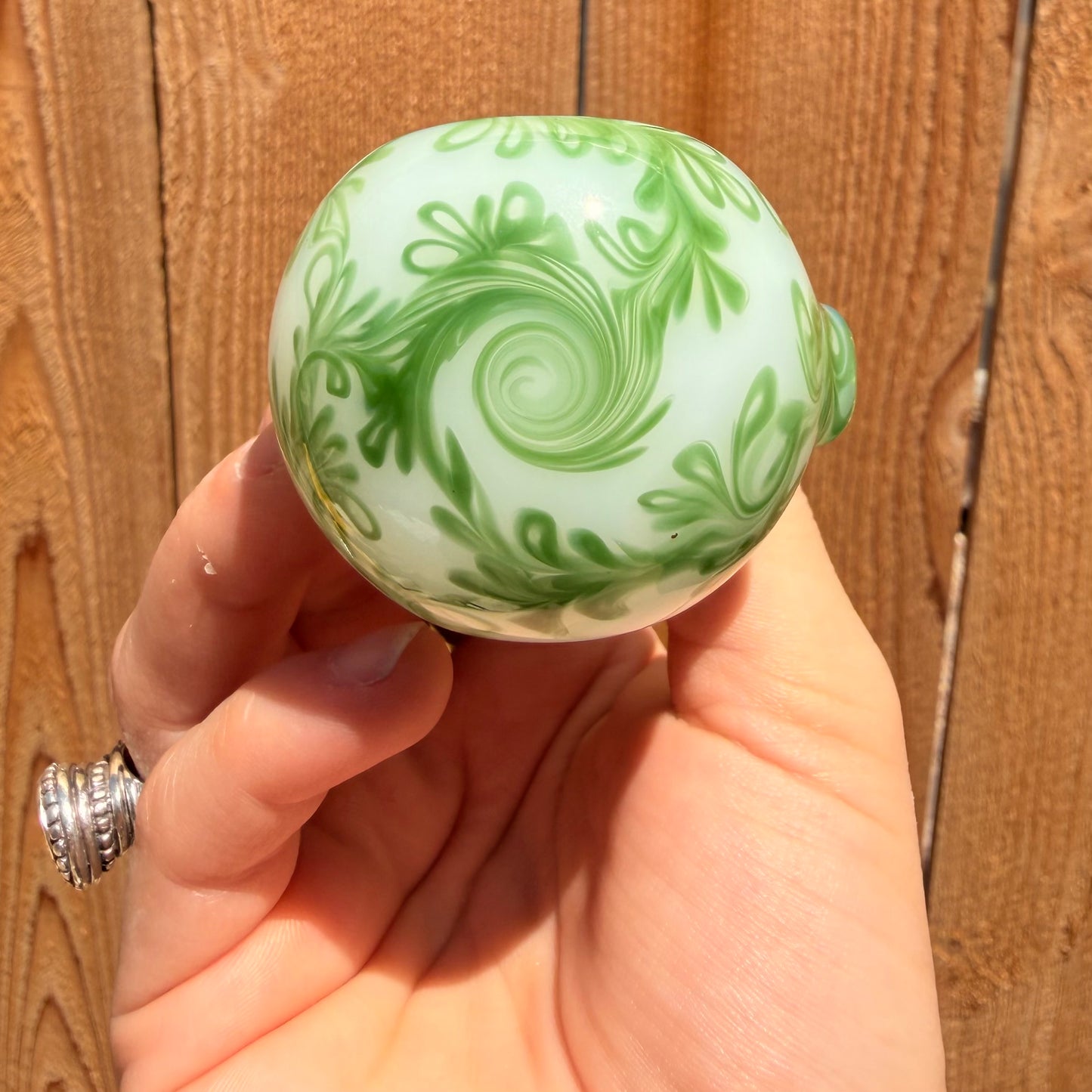 Green and White Venna Pipe